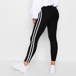 M-L High waisted white side striped leggings